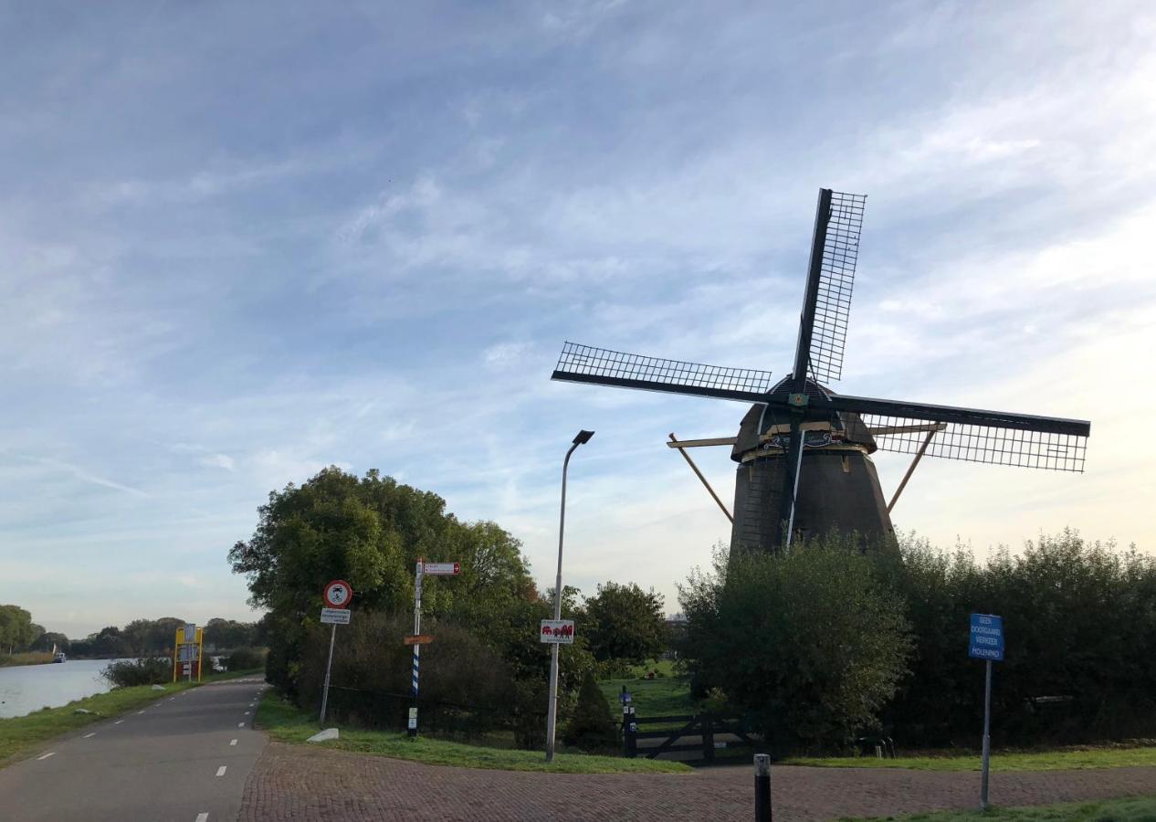 Villa Antonius Amsterdam Ouderkerk aan de Amstel Bagian luar foto